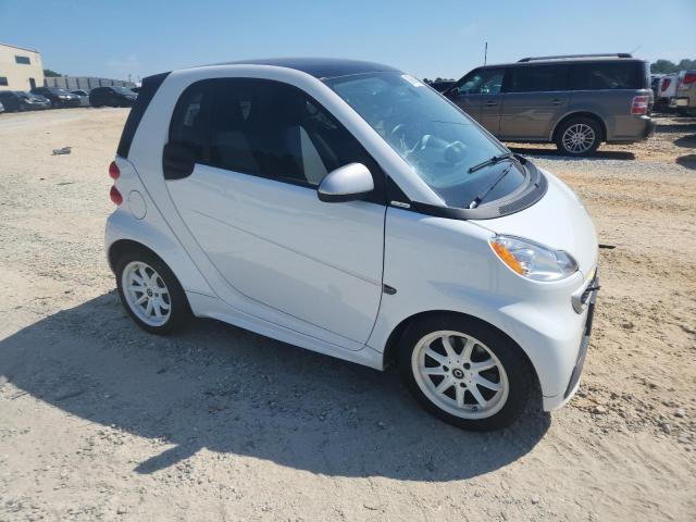 Photo 4 from auction – 2013 SMART FORTWO PUR with VIN WMEEJ3BA1DK638991
