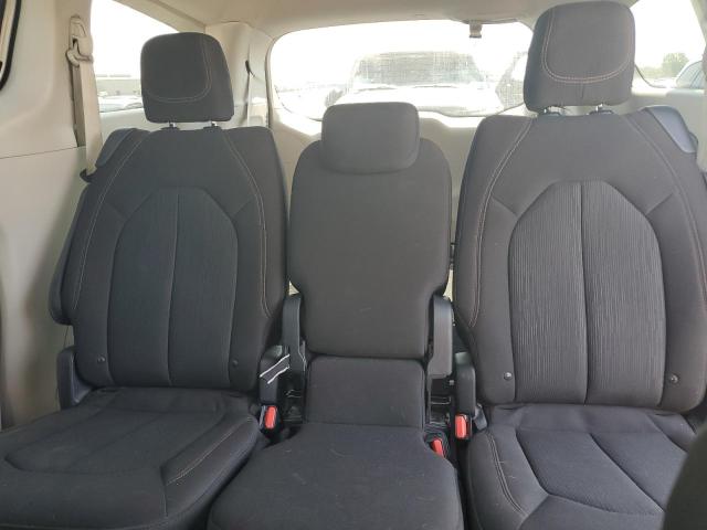 Photo 10 from auction – 2017 CHRYSLER PACIFICA TOURING with VIN 2C4RC1DG1HR667978