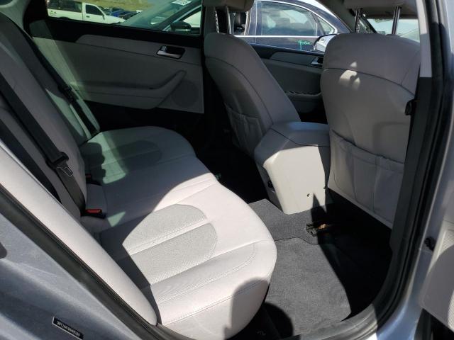Photo 10 from auction – 2017 HYUNDAI SONATA SE with VIN 5NPE24AF9HH495369