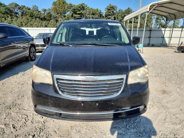 Photo 5 from auction – 2013 CHRYSLER TOWN & COU with VIN 2C4RC1BG3DR744637