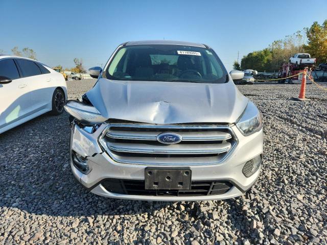 Zdjęcie 5 z aukcji – 2017 FORD ESCAPE SE z VIN 1FMCU0GD2HUD49929