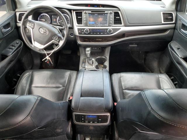 Photo 8 from auction – 2017 TOYOTA HIGHLANDER with VIN 5TDJZRFH1HS389543