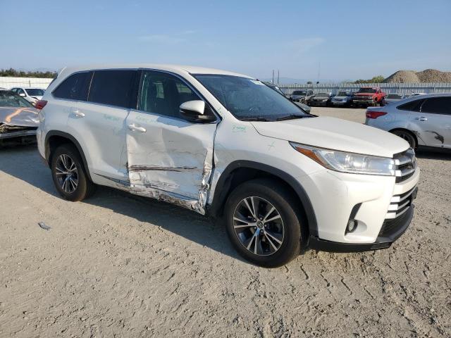 Photo 4 from auction – 2017 TOYOTA HIGHLANDER with VIN 5TDZZRFH8HS217125
