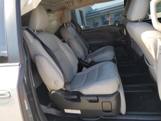 Photo 11 from auction – 2015 TOYOTA SIENNA XLE with VIN 5TDYK3DC7FS672128