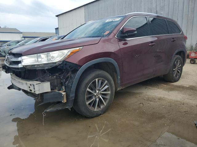 TOYOTA HIGHLANDER SE 2017 with VIN 5TDKZRFH3HS220855 - Photo from auction