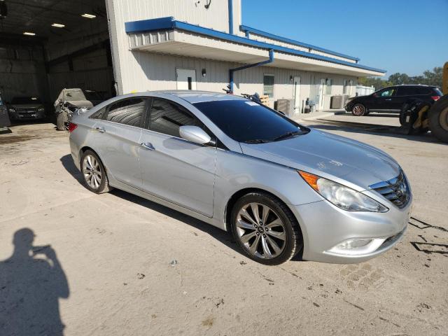 Photo 4 from auction – 2011 HYUNDAI SONATA SE with VIN 5NPEC4ACXBH003216