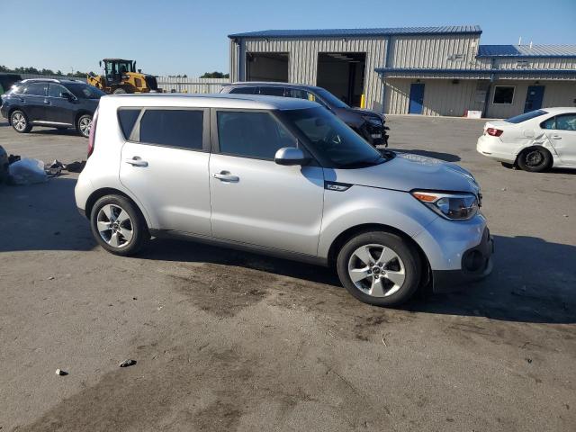 Photo 4 from auction – 2017 KIA SOUL with VIN KNDJN2A24H7421983