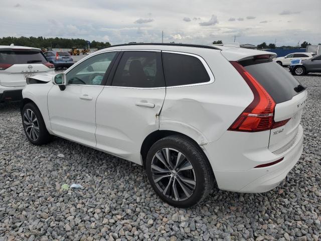 Photo 2 from auction – 2022 VOLVO XC60 B5 MO with VIN YV4L12DK3N1972255