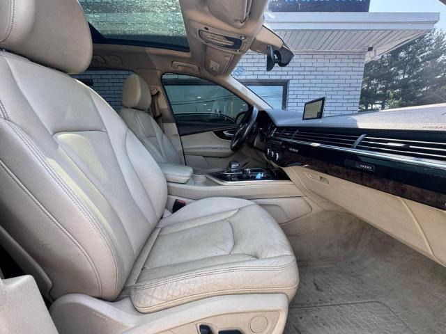 Photo 5 from auction – 2018 AUDI Q7 PREMIUM with VIN WA1LAAF77JD004734