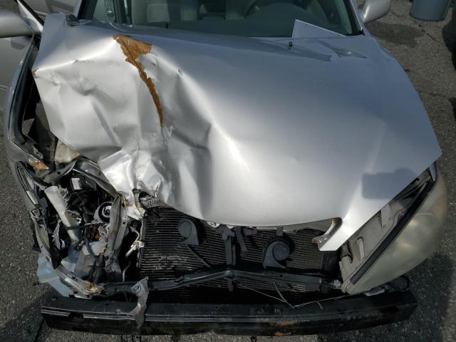 Photo 11 from auction – 2004 TOYOTA CAMRY LE with VIN 4T1BE32K44U314481