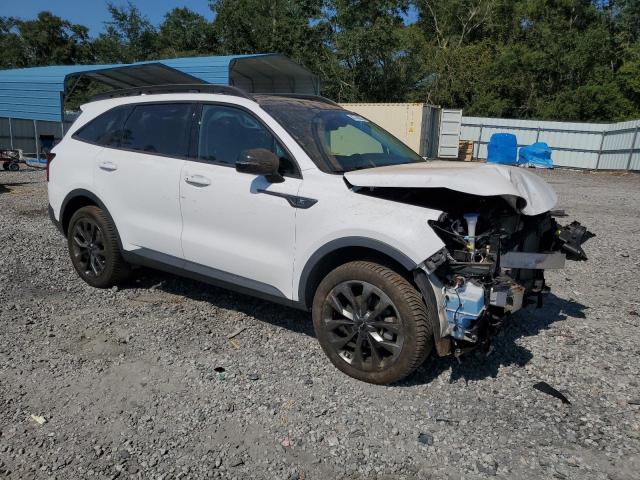 Photo 4 from auction – 2022 KIA SORENTO EX with VIN 5XYRHDLF2NG133903