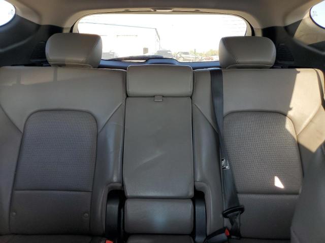 Photo 10 from auction – 2018 HYUNDAI SANTA FE S with VIN 5NMZU3LB2JH054377