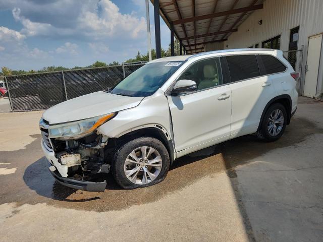TOYOTA HIGHLANDER XLE 2015 with VIN 5TDJKRFH7FS124272 - Photo from auction