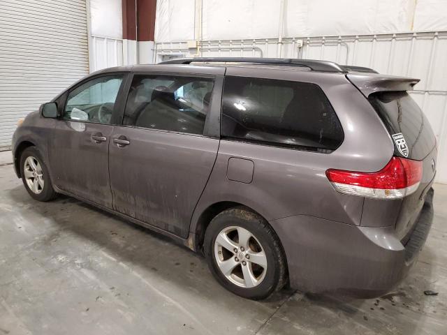 Photo 2 from auction – 2012 TOYOTA SIENNA LE with VIN 5TDKK3DC4CS257625
