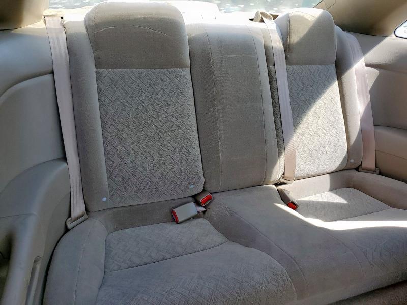Photo 10 from auction – 2001 HONDA CIVIC LX with VIN 1HGEM22511L021195