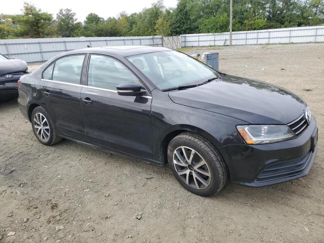 Photo 4 from auction – 2017 VOLKSWAGEN JETTA with VIN 3VWDB7AJ8HM401913