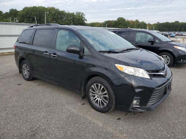 Photo 4 from auction – 2018 TOYOTA SIENNA with VIN 5TDYZ3DC4JS955588