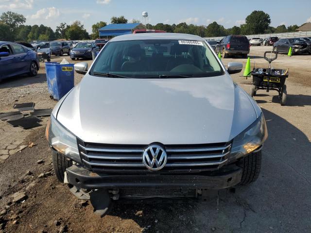 Photo 5 from auction – 2013 VOLKSWAGEN PASSAT S with VIN 1VWBP7A32DC101970