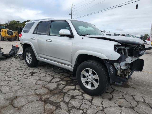 Photo 4 from auction – 2010 TOYOTA 4RUNNER SR5 with VIN JTEBU5JR2A5030754