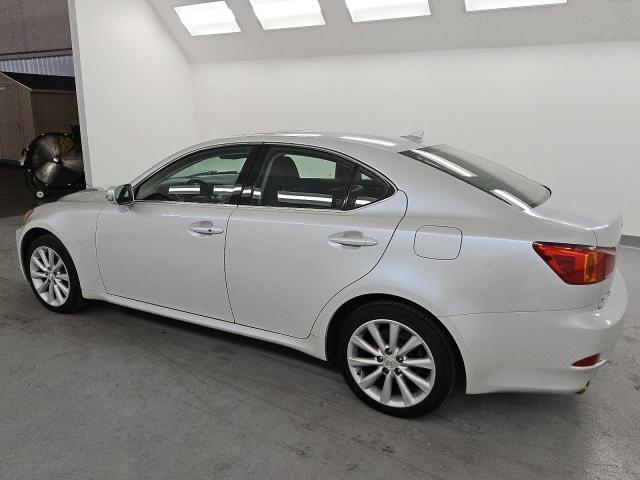 Photo 2 from auction – 2009 LEXUS IS 250 with VIN JTHCK262395034752