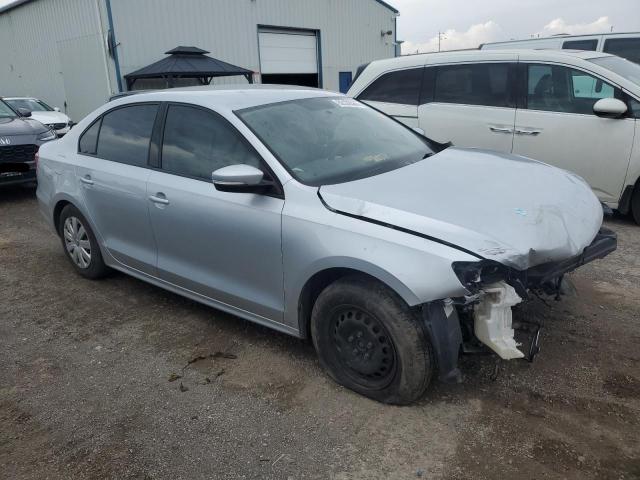 Photo 4 from auction – 2015 VOLKSWAGEN JETTA BASE with VIN 3VW2K7AJ3FM316353