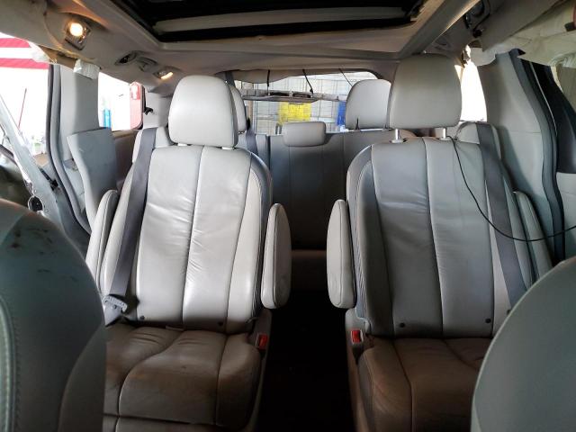 Photo 10 from auction – 2011 TOYOTA SIENNA XLE with VIN 5TDYK3DCXBS110735