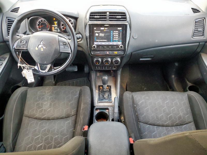 Photo 8 from auction – 2021 MITSUBISHI OUTLANDER with VIN JA4ARUAU8MU024140