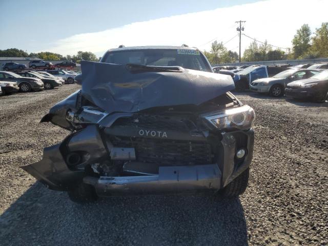 Photo 5 from auction – 2018 TOYOTA 4RUNNER with VIN JTEBU5JRXJ5509553