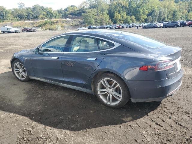 Photo 2 from auction – 2015 TESLA MODEL S 70 with VIN 5YJSA1S26FF092011