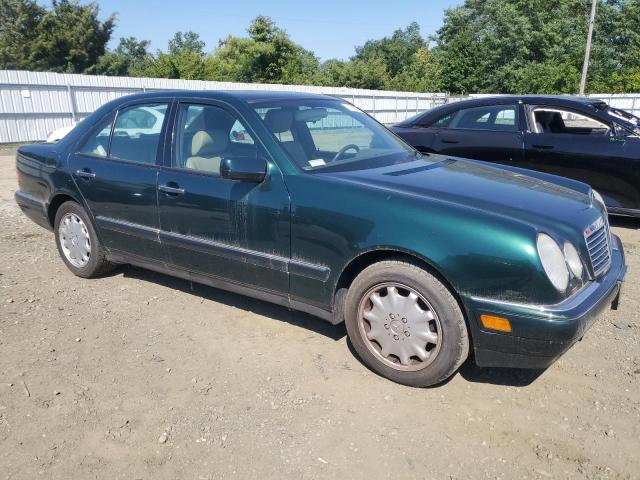 Photo 4 from auction – 1997 MERCEDES-BENZ E 320 with VIN WDBJF55F3VA326436