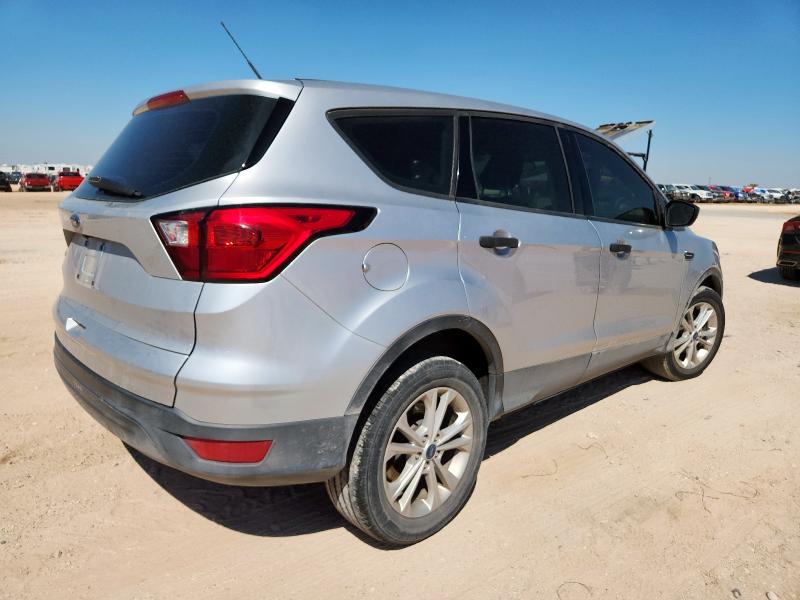 Photo 3 from auction – 2019 FORD ESCAPE S with VIN 1FMCU0F74KUA91884