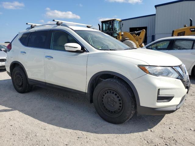 Photo 4 from auction – 2017 NISSAN ROGUE SV with VIN 5N1AT2MV2HC836007