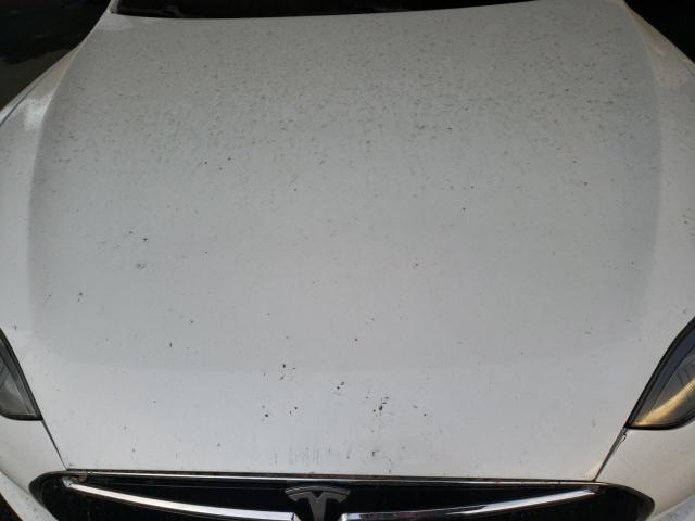 Photo 11 from auction – 2015 TESLA MODEL S with VIN 5YJSA1E13FF114100