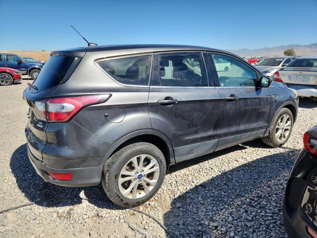 Photo 3 from auction – 2017 FORD ESCAPE SE with VIN 1FMCU9GD1HUE49654