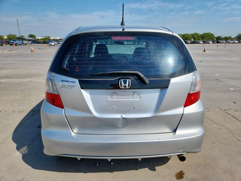 Photo 6 from auction – 2013 HONDA FIT with VIN JHMGE8H30DC070694