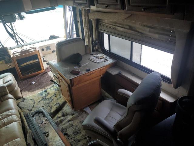 Photo 5 from auction – 2000 FLEETWOOD AMERICAN DREAM with VIN 4VZBN2391YC034506