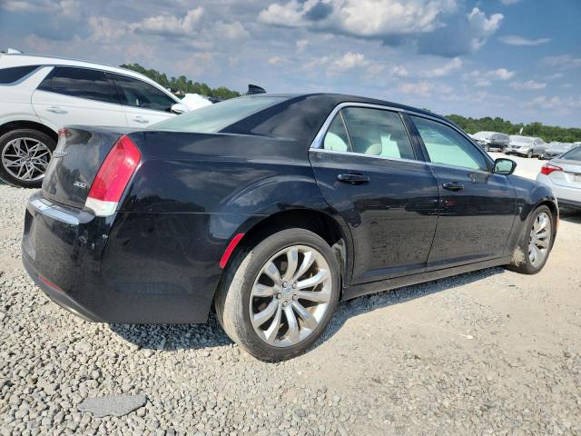 Photo 3 from auction – 2016 CHRYSLER 300 LIMITE with VIN 2C3CCAAG2GH343859