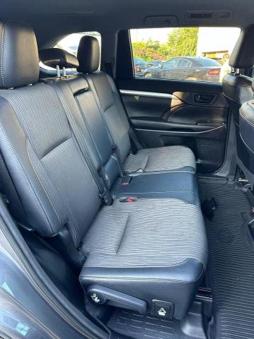 Photo 6 from auction – 2017 TOYOTA HIGHLANDER with VIN 5TDBZRFH6HS416630