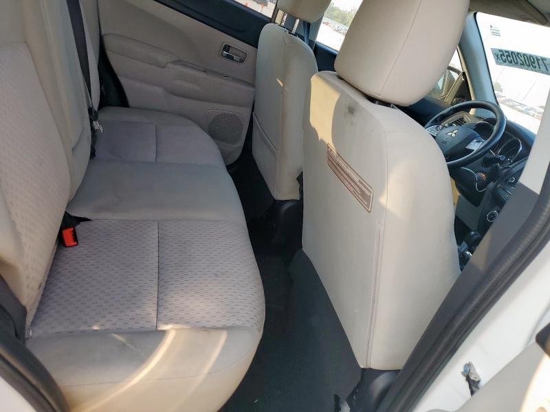 Photo 11 from auction – 2017 MITSUBISHI OUTLANDER with VIN JA4AP3AU7HZ004244