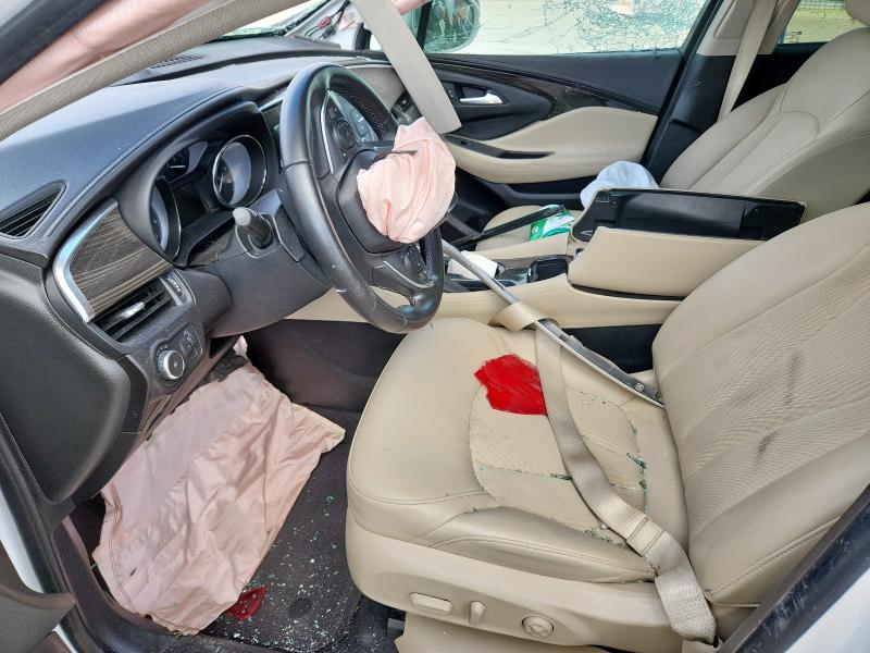 Photo 7 from auction – 2020 BUICK ENVISION with VIN LRBFXASA1LD227355