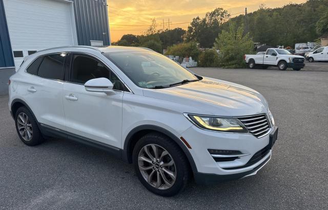 LINCOLN MKC 2015 with VIN 5LMCJ2A97FUJ17863 - Photo from auction