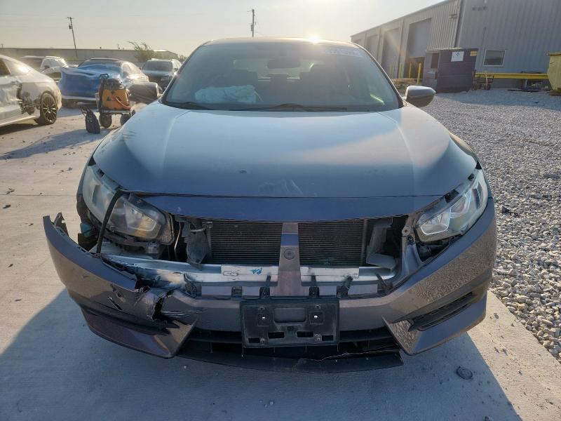 Photo 5 from auction – 2018 HONDA CIVIC EX with VIN 19XFC2F78JE004100