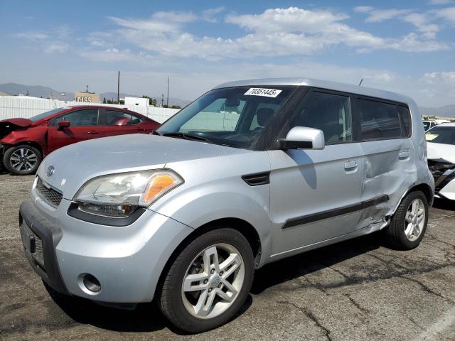 KIA SOUL + 2010 with VIN KNDJT2A22A7703714 - Photo from auction