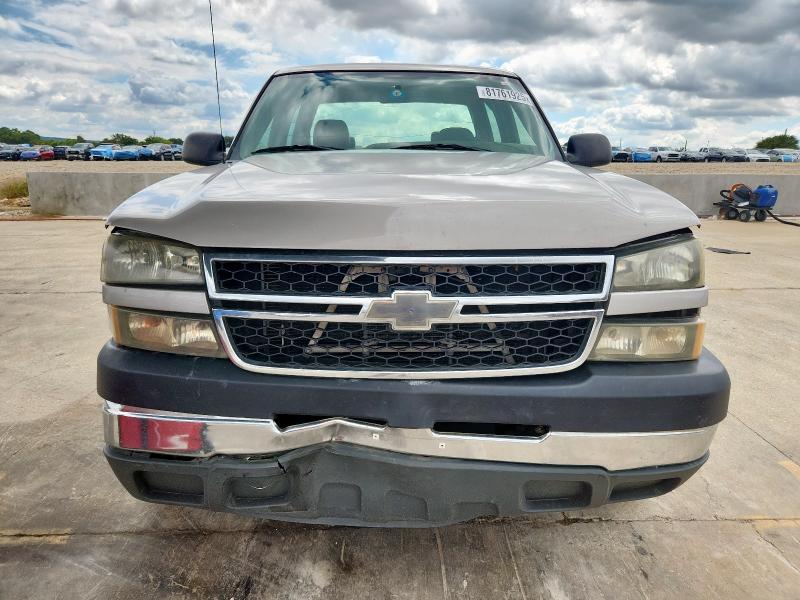 Photo 5 from auction – 2006 CHEVROLET SILVERADO with VIN 1GCHC23U66F225095