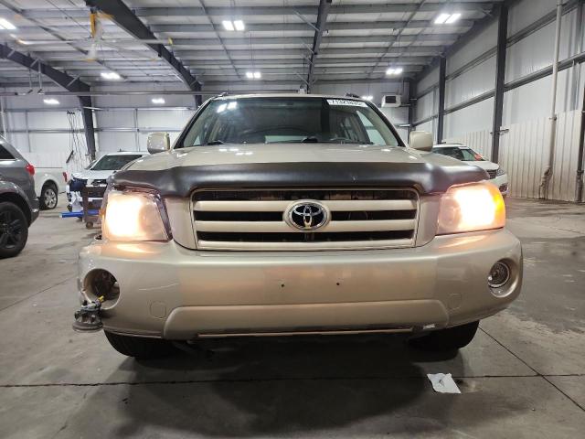 Photo 5 from auction – 2004 TOYOTA HIGHLANDER with VIN JTEEP21AX40035831