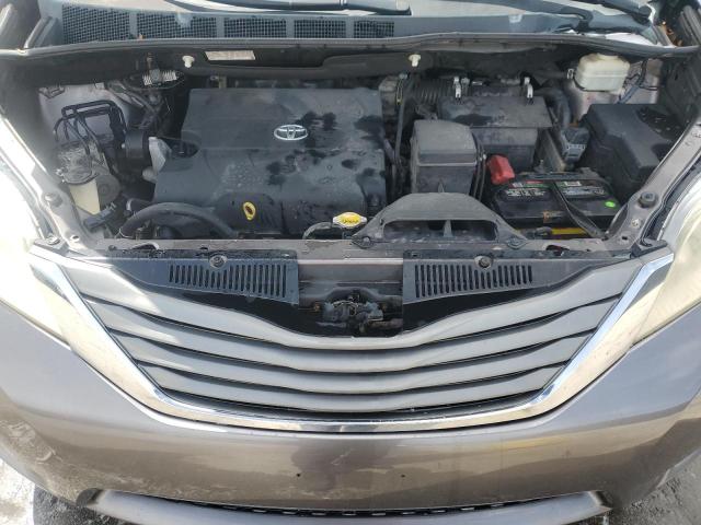Photo 12 from auction – 2013 TOYOTA SIENNA XLE with VIN 5TDYK3DC6DS364543