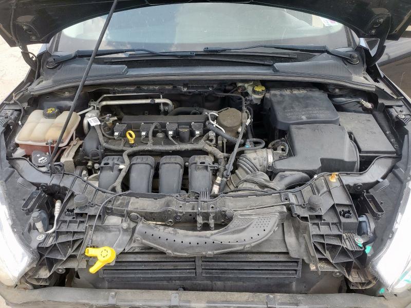Photo 11 from auction – 2016 FORD FOCUS SE with VIN 1FADP3F22GL279814