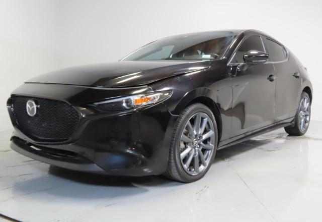 Photo 2 from auction – 2021 MAZDA 3 SELECT with VIN JM1BPAKL7M1336164