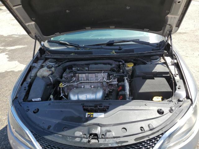 Photo 11 from auction – 2015 CHRYSLER 200 LIMITE with VIN 1C3CCCAB2FN738355