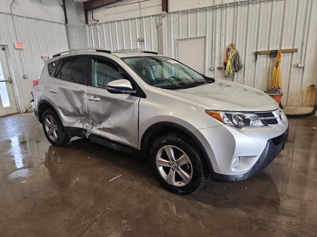 Photo 4 from auction – 2015 TOYOTA RAV4 XLE with VIN 2T3RFREVXFW319005
